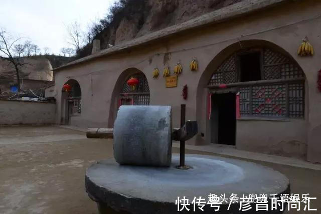 路遥!平凡的世界路遥,病危时妻子送来离婚协议,女儿将妻子告上法庭