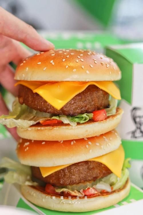  肯德基|肯德基变绿了！！！新品没有肉？？？