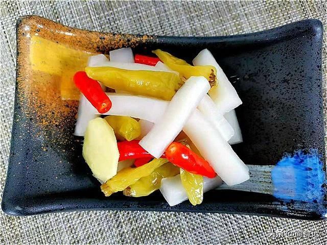 大错|腌萝卜,只加盐是大错!牢记“3不粘”,萝卜更香更脆,1年不坏