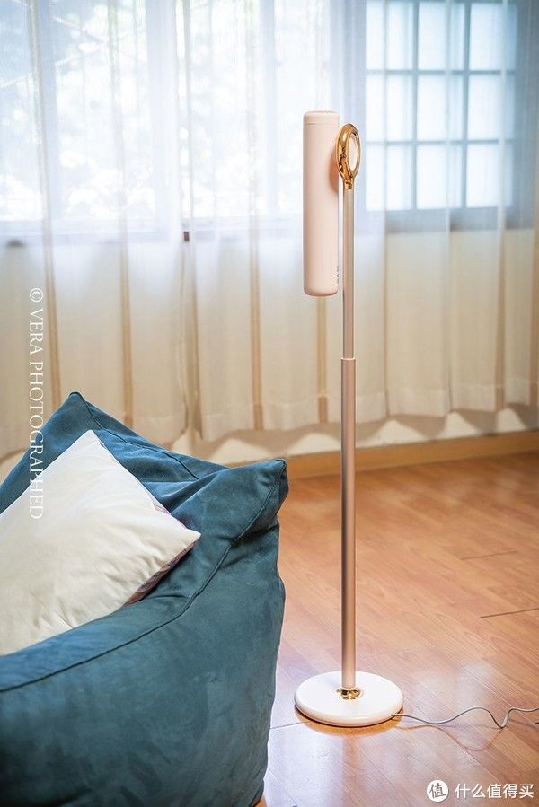 边吹头发边玩游戏，还不用依靠猪队友？