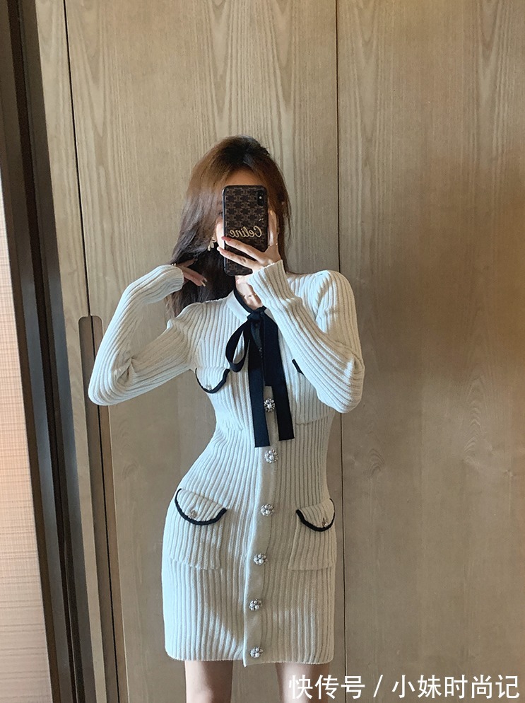 灰白色|清清爽爽的针织裙,灰白色的纱线加上闪光丝的光泽感非常美