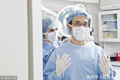 平滑肌瘤|良性肿瘤可以不用动手术？告诫：4类良性肿瘤“不好惹”