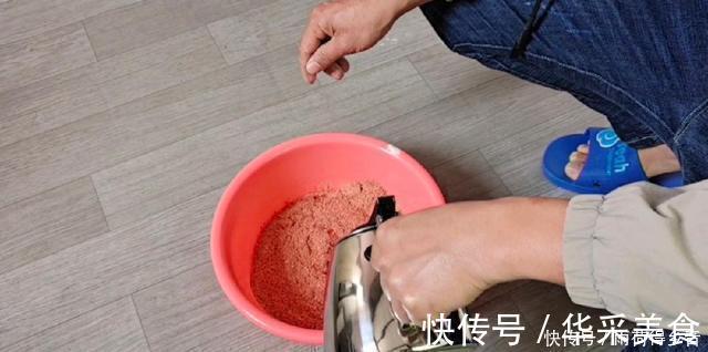 钓鲤鱼不需要太多料混合,配对这两种料,一年都不用换了