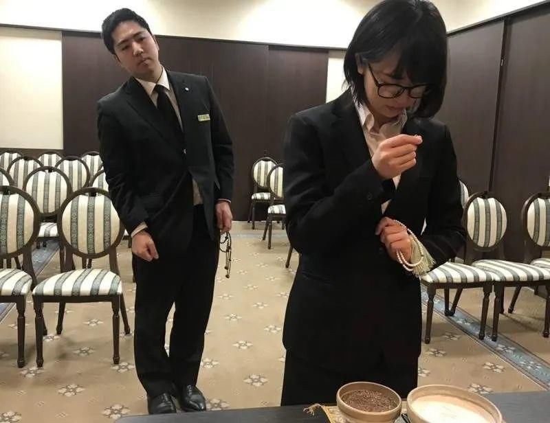 COSPLAY|日本土味万圣节COSPLAY 低成本沙雕味十足