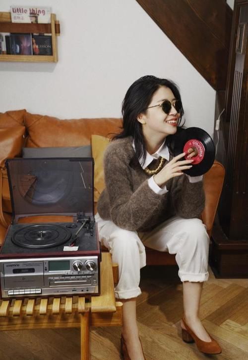 三木 太适合穿毛衣了，亲手教你搭配技巧，太洋气了