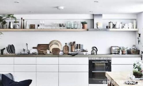 置物架|越来越多人厨房不做吊柜了,现在流行这样装,既实用又省钱