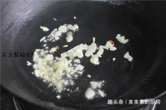 一到夏天,此菜就供不应求!清早就被抢光,女人个个都爱!