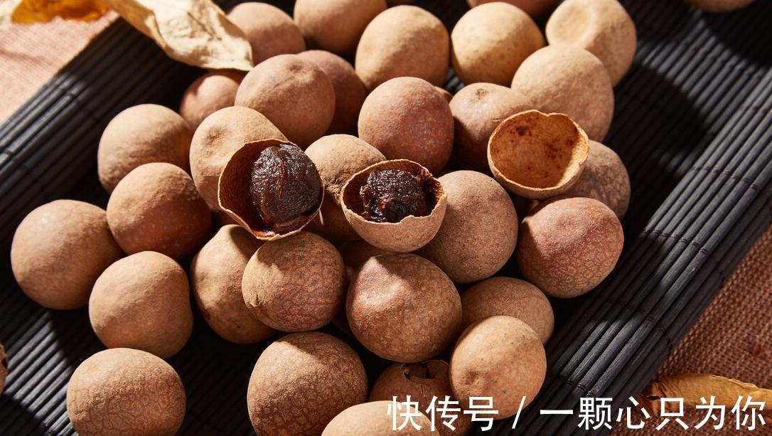 俗话“一鸽胜九鸡”,炖鸽子汤牢记“3放2不放”,汤鲜味美不腥气