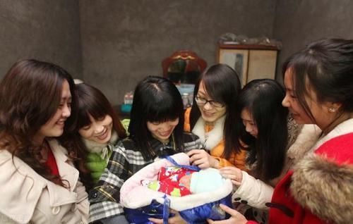 产妇|宝宝满月后要“挪窝”不是迷信,都是为产妇和孩子好,你要听进去