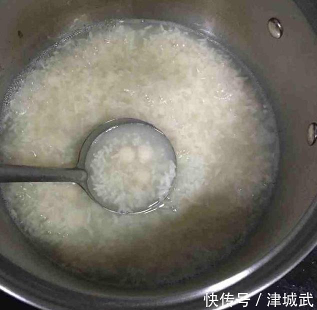 早餐|天气转凉后早餐吃它,暖身又暖胃,比豆浆还好喝,营养也更高