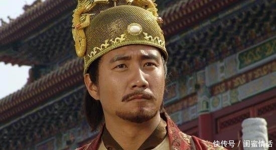 大将|皇帝把醉酒的大将抬上龙床,大将酒醒做了一件事,让皇帝放心了!