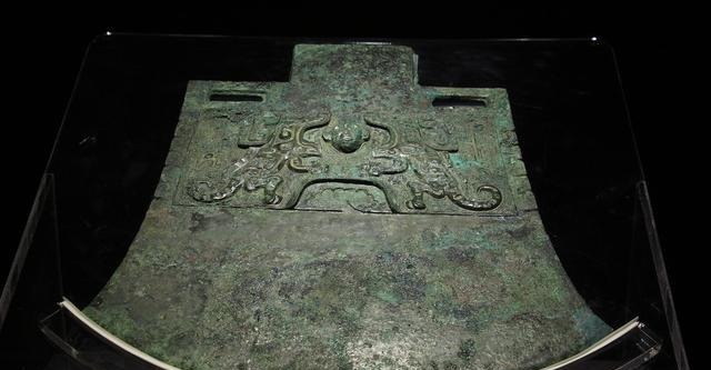 武丁|妇好墓中的尸骨荡然无存,历史上真的有这样一位女将军吗