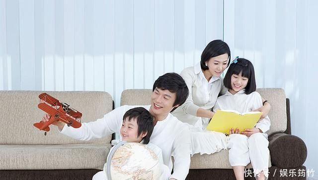 家长们|美国父亲模仿中国妻子用普通话骂女儿,外国网友学中文受益终生