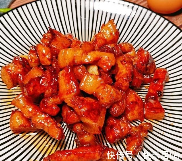 美食天下|不加一滴水油的红烧肉，香而不腻，解馋下饭！