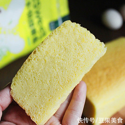 #健康甜蜜烘焙料理#「网红抖臀蛋糕」弹性十足 好吃到爆