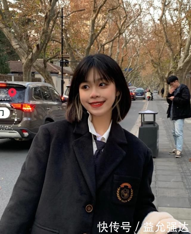 刘海|什么样的刘海显年轻又自然?避开“雷区”,不仅显脸小还减龄