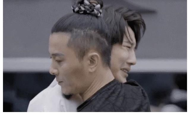 陈辉|敖犬次次排名垫底，为什么最后淘汰的却不是他？