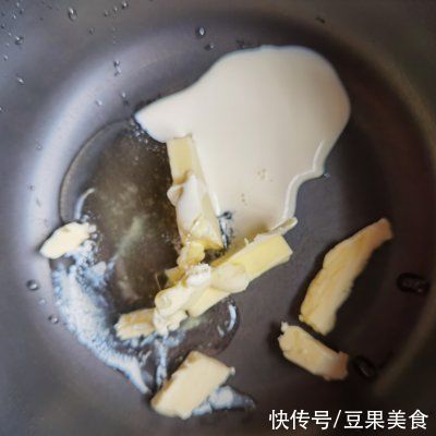 私房卖爆款！网红焦糖杏仁糯米船