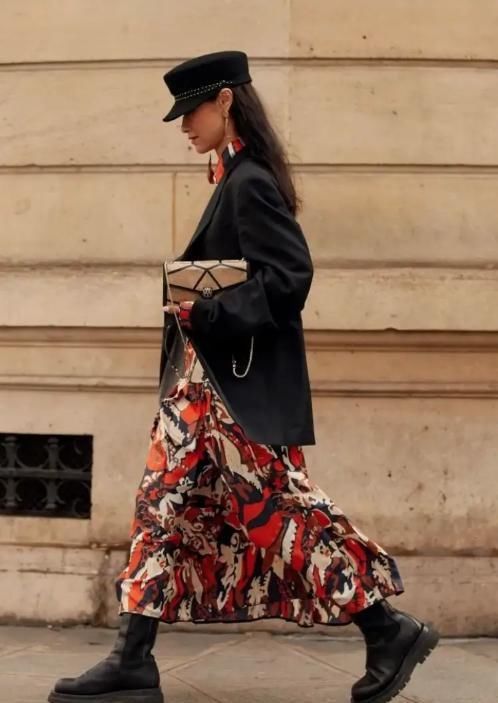 小个子女人别总穿高跟鞋，尝试这3款“长腿鞋”，凸显身材还洋气