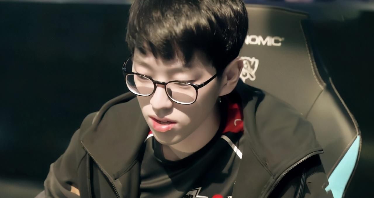 离开|这1天来了？EDG中单Scout欲离开，与LCK多支队伍联系