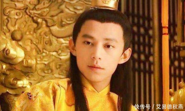 文臣和宦官|明朝最薄情皇帝,皇后住处起火却拦住不让救,坐视妻子被烧死