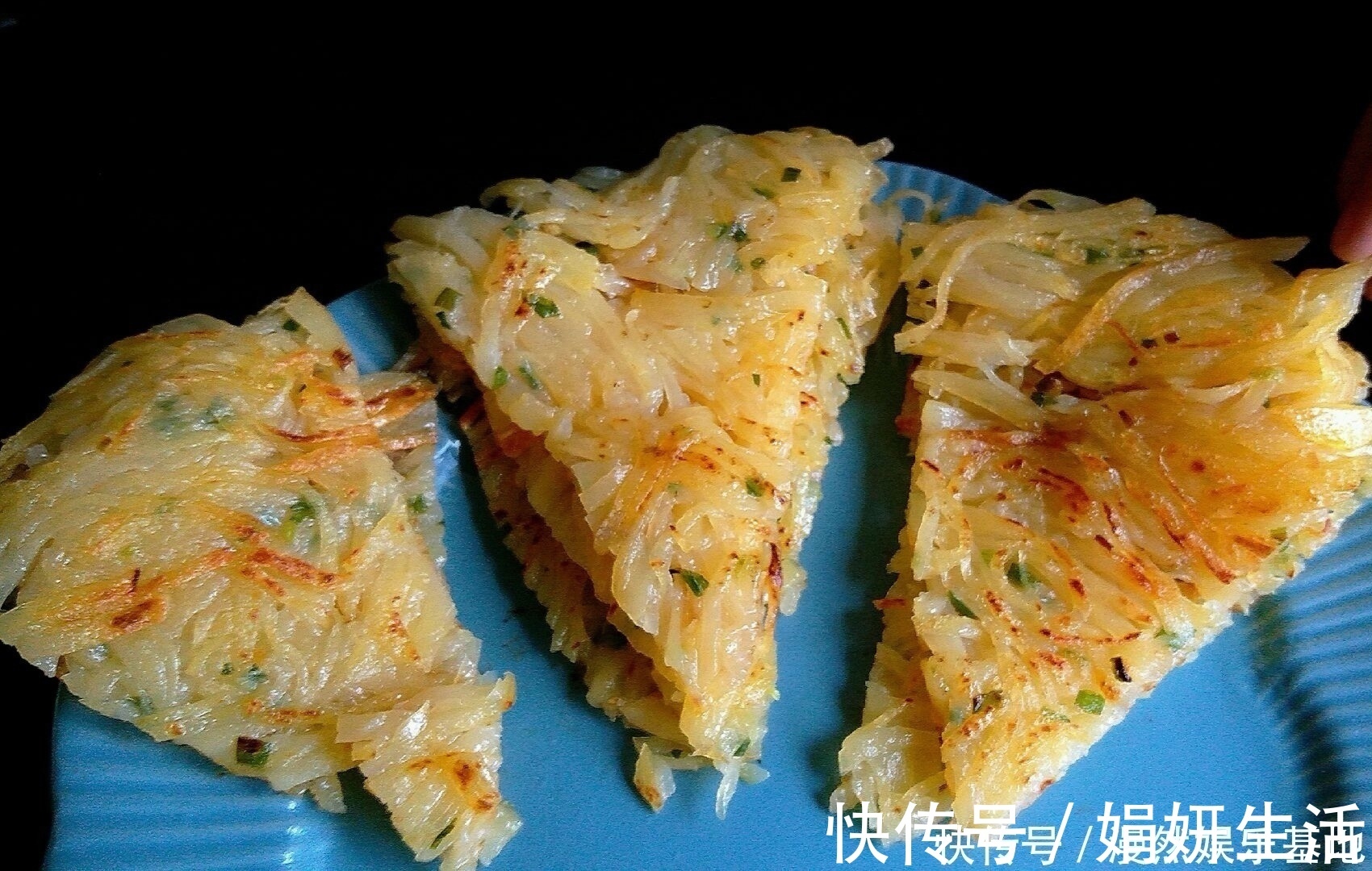 麻辣粉|土豆这样做成早餐,比包子油条都好吃,外酥里嫩,10分钟就能做好