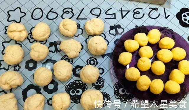 冬日简单方便早餐，椰蓉小面包在家做，香甜松软全家爱吃！