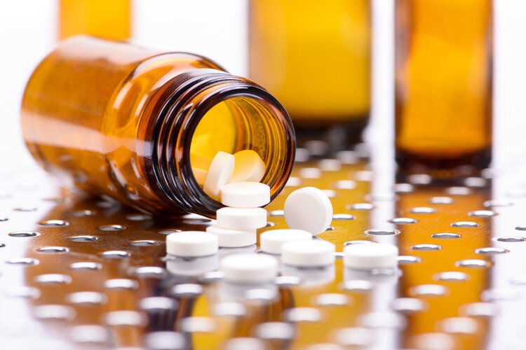 治疗|甲钴胺除了修复受损神经，还能用于这4种常见病的治疗，很实用