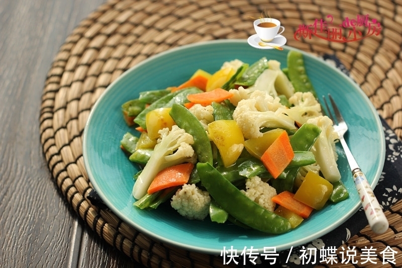 家常素|口味清淡的家常素炒菜，3块钱炒上一大盘，减肥美肤，女人要常吃