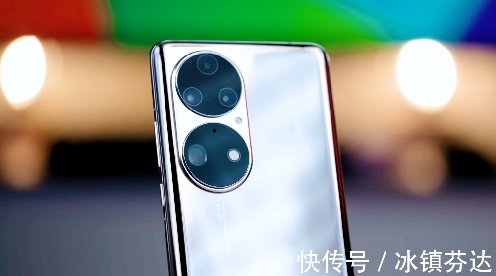 直屏|华为P50Pro使用两个月，又换回了iPhone13Pro，理由让我太无奈