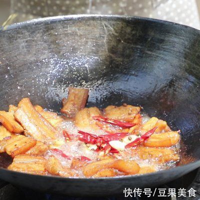 黑豆苗|这样的黑豆苗炖粉条你吃过吗？