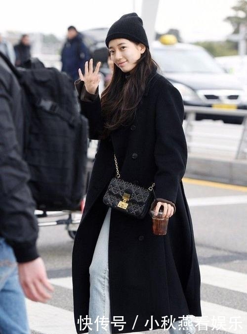 黑色大衣的经典搭配永远不过时,来看看“万能穿搭公式”!