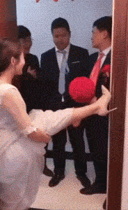 |搞笑GIF:以后孩子再问我他是从哪里来的 我就给他看这个