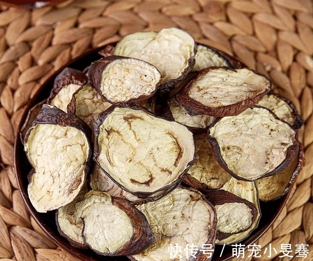 8种蔬菜晒干后，比新鲜的还好吃，多做点囤起来，冬天炖肉吃贼香