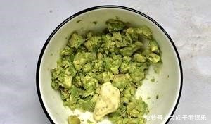 关晓彤同款,牛油果能量蛋卷,低脂减肥餐~