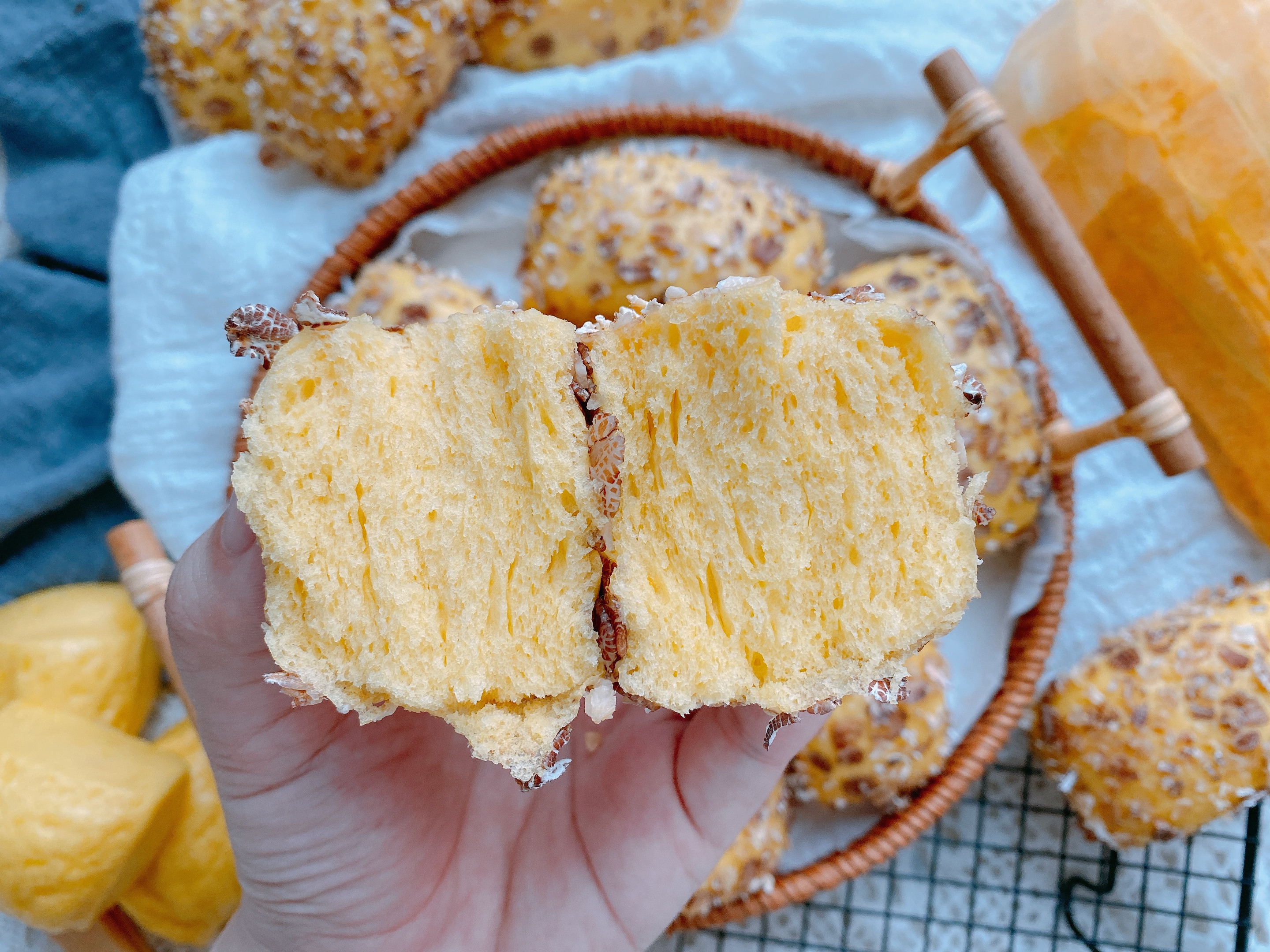 南瓜和燕麦搭配,无水无油好吃易消化,老少皆宜,减肥朋友的福音!