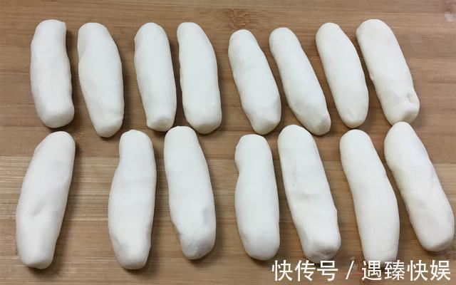 好吃|500克韭菜，三个鸡蛋，烙出超级的香的韭菜鸡蛋馅饼，好吃