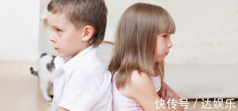 孩子|弟弟被姐姐打哭,一边告状一边护着姐姐,画面太暖感动众人