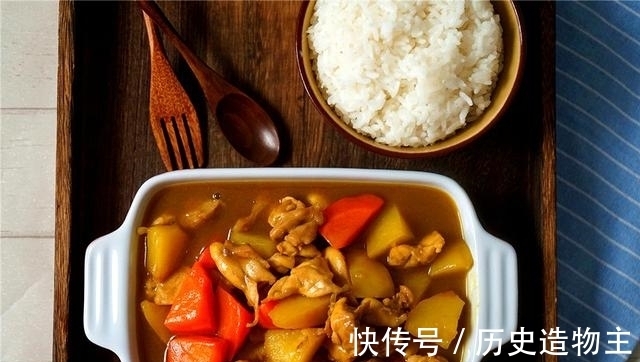 口感|一家三口的咖喱菜,咖喱块放多少口感最佳?这道食谱最实用诠释