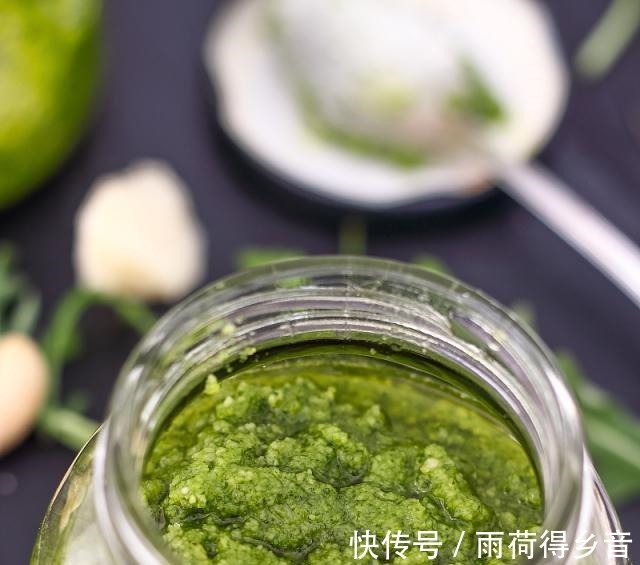 秀厨娘|立秋后，碰到它别手软，多买些切碎放冰箱保存，随吃随取，特省事！