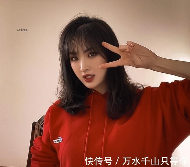 秀一秀|黄晓明《中餐厅》路透曝光,穿白色衬衫超帅气,嘉宾阵容疑曝光