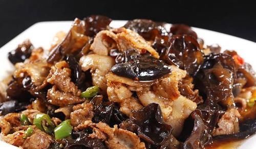 减肥瘦身|多给家人吃的营养菜，补铁补气血，不比牛羊肉差，增强孩子免疫力