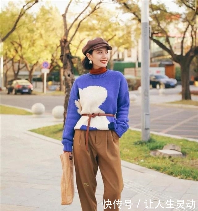 40岁女人,穿什么颜色最好看?这3个“干净色”,衬肤色显气质