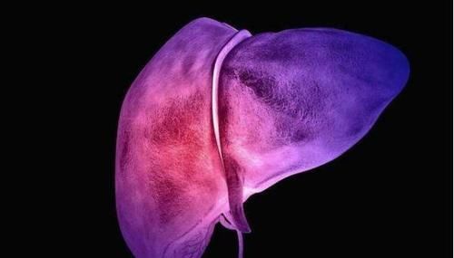 40歲主婦查出肝病，3個(gè)月離世，醫(yī)生感嘆：1種零食是最終禍根！