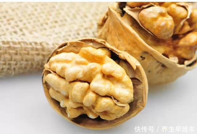  坚果|10大坚果食用禁忌：为了您的健康，请花2两分种看完！