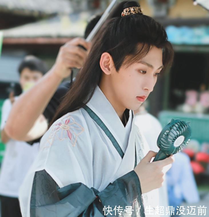 关晓彤|《最后的赢家》热录,关晓彤搭档5个哥哥,养眼阵容说啥都要追了