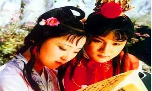 晴雯#林黛玉不死,贾府必然复兴,可是上苍不给她和贾府最后的机会