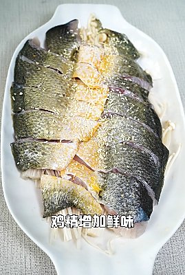 蒸鱼豉油|金针菇蒸黄鱼柳