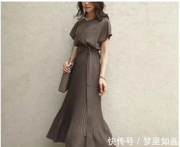 气质|7种常见的日本中年女人穿搭,学会一种,便能穿出优雅、气质