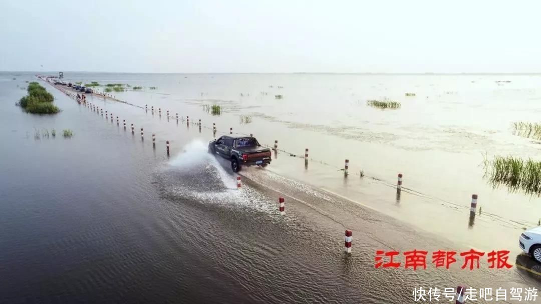 中国最美水上公路，穿行在湖岛间，堪称现实版的《千与千寻》